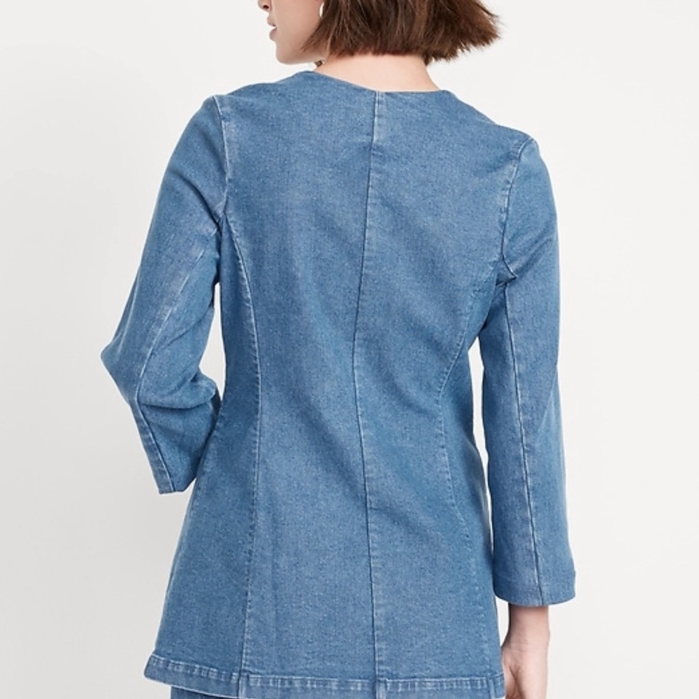 Old Navy Blue Denim Button Down Shirt